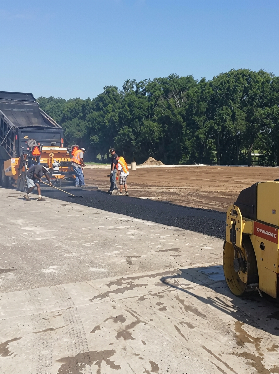 Asphalt Lay-Down Crew